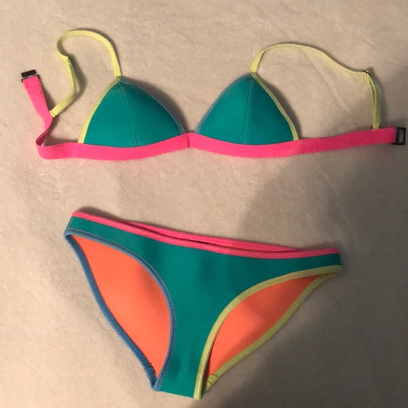 original triangl bikini